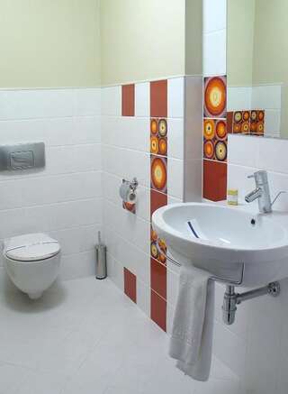 Отель Atlas Hotel Донецк Люкс-8